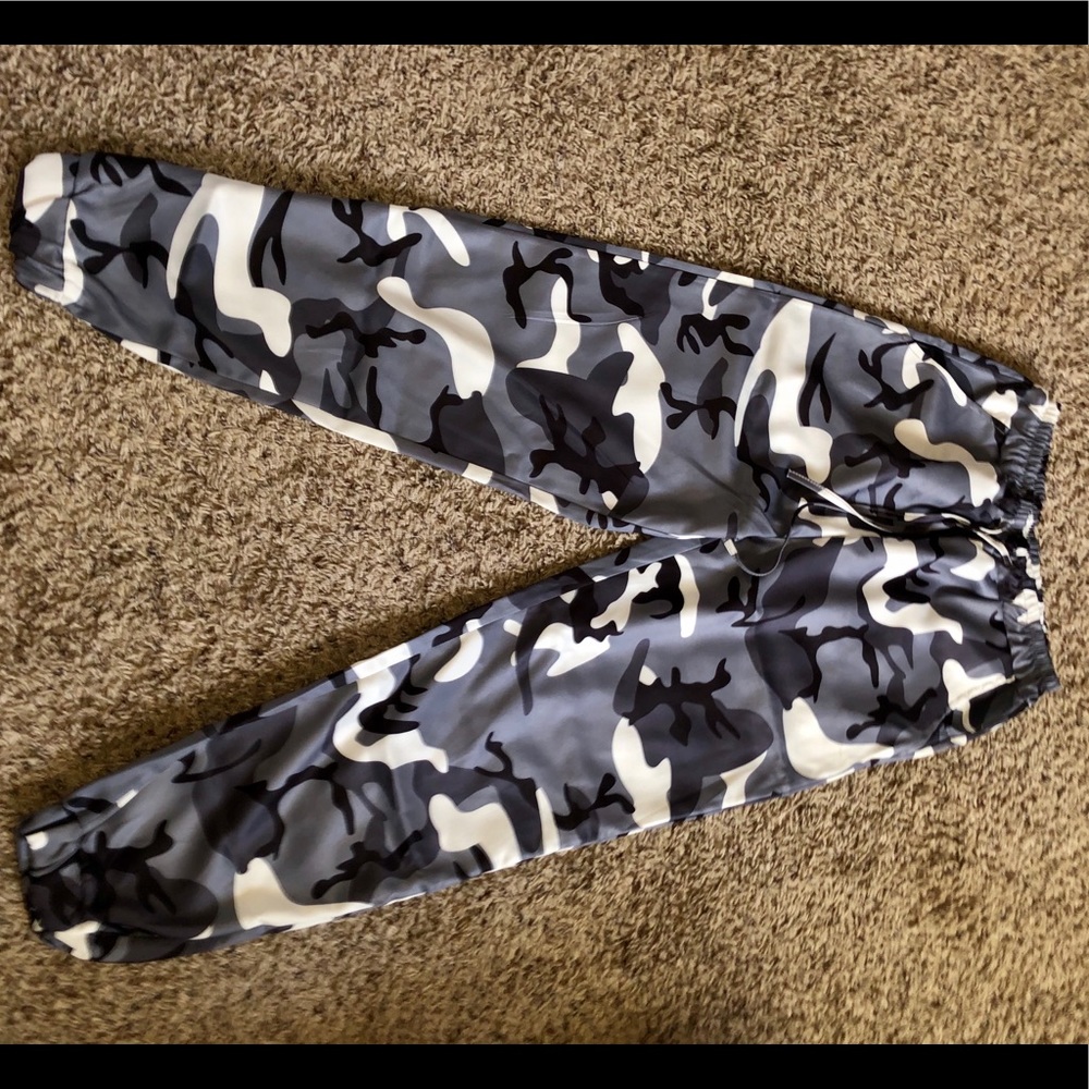 New camo pants !